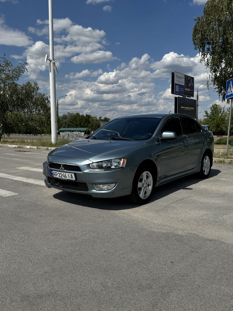 Mitsubishi lancer X 10