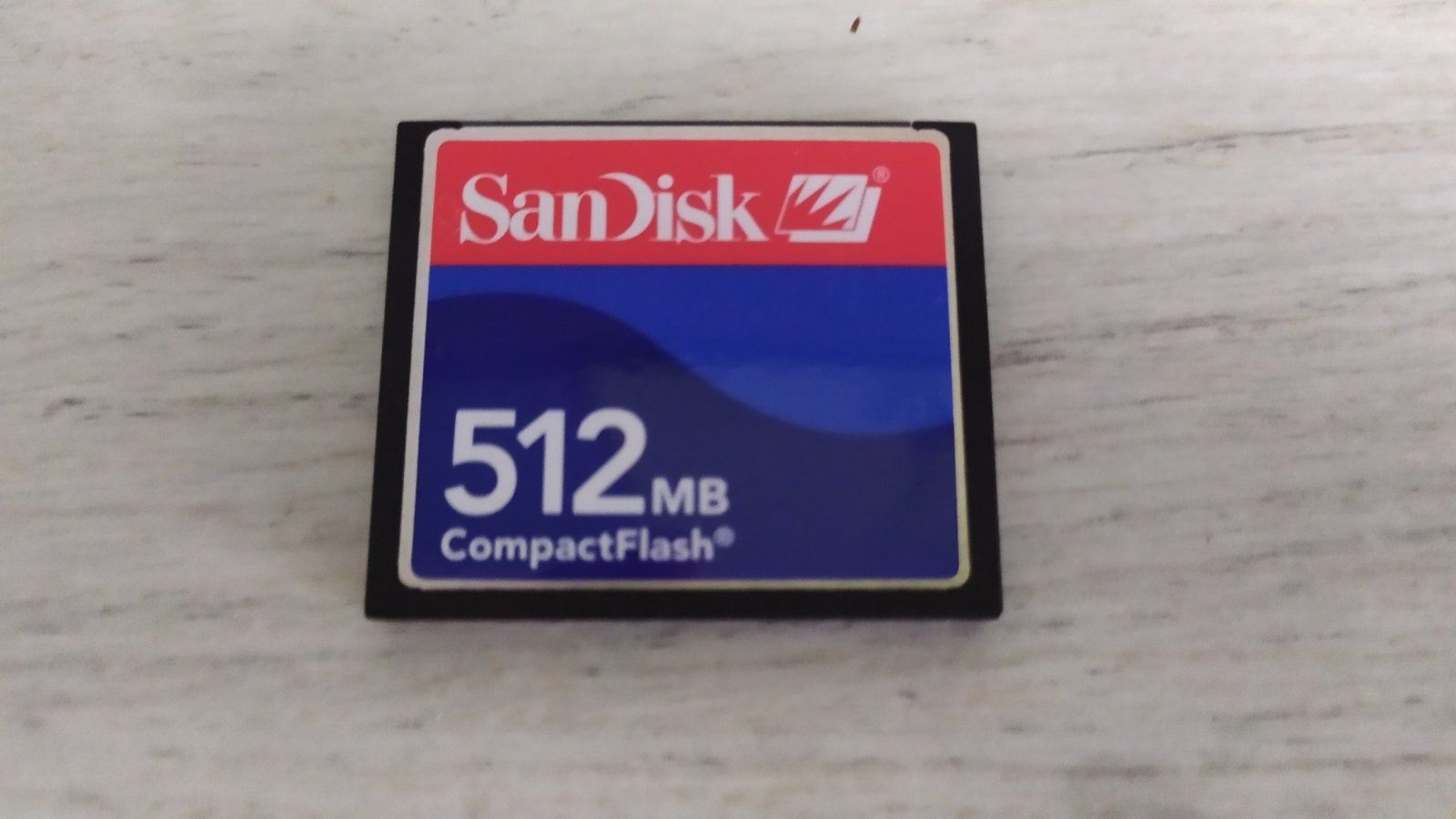 Продам карта памяти 512 мв.