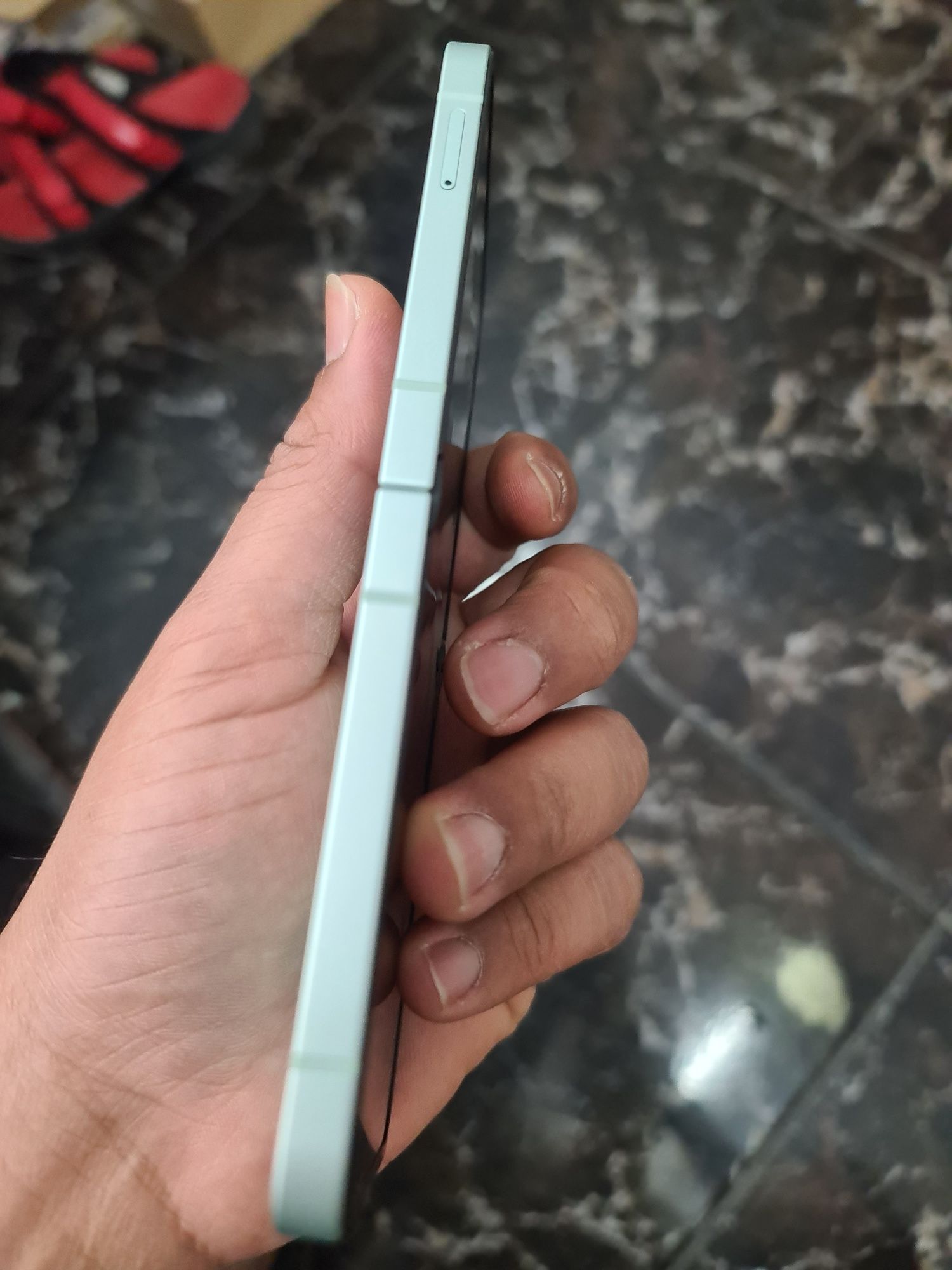 Galaxy zflip.6...256gb/12gb