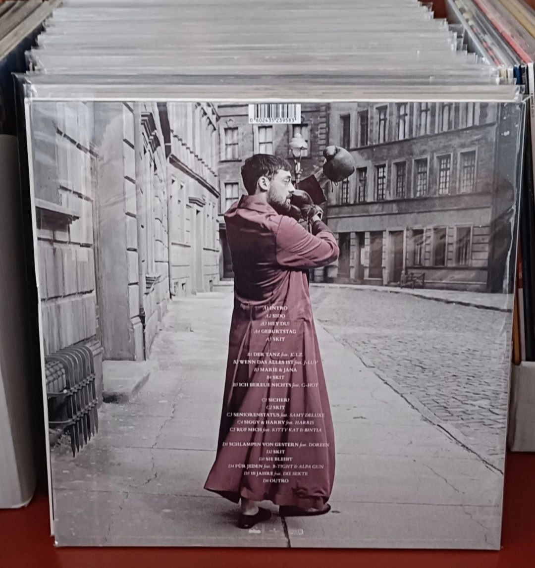Sido Agro Berlin.
Album LP 
Stan EX 
Rok2020
