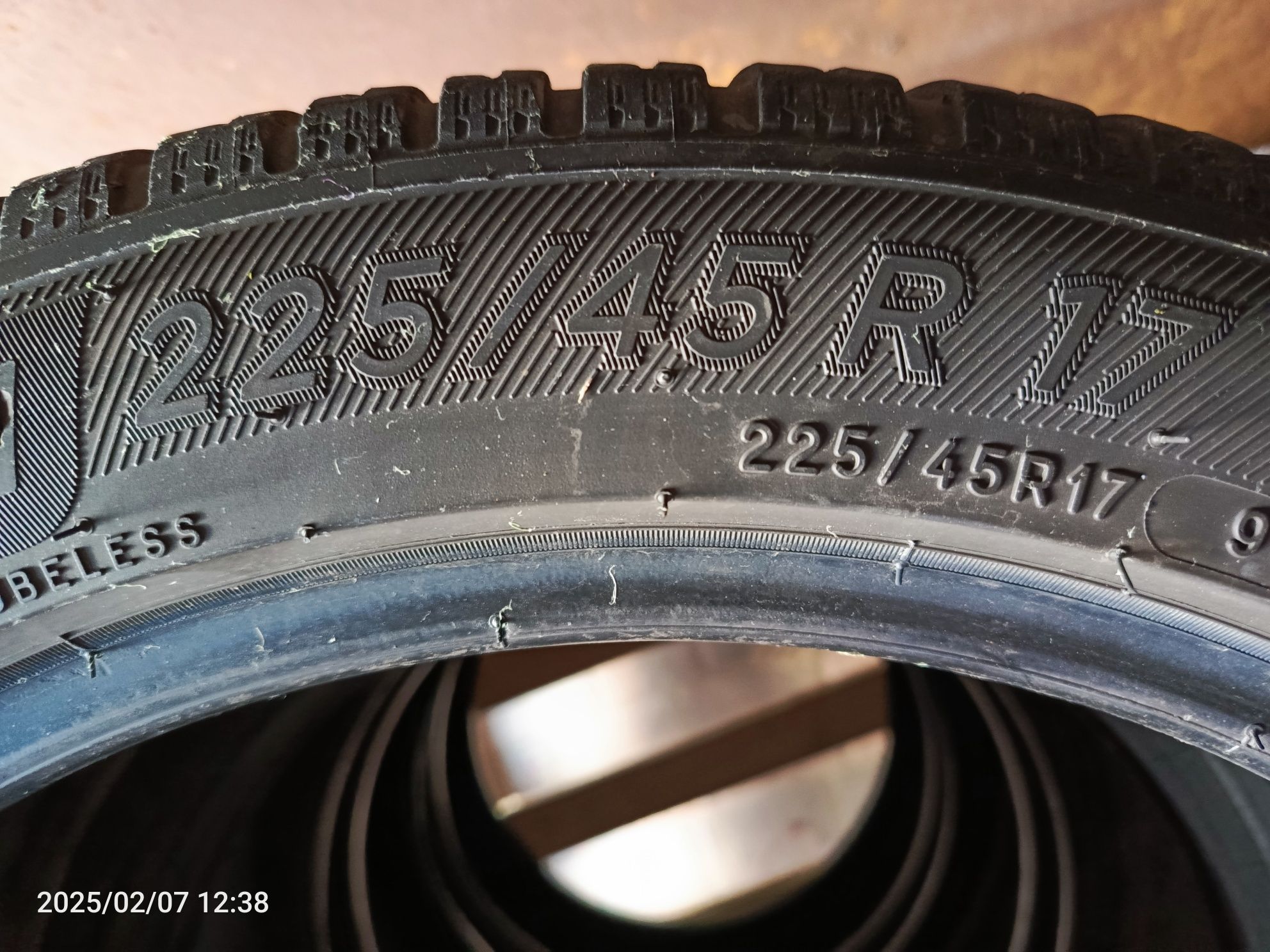 Michelin CrossClimate 225/45 R17
