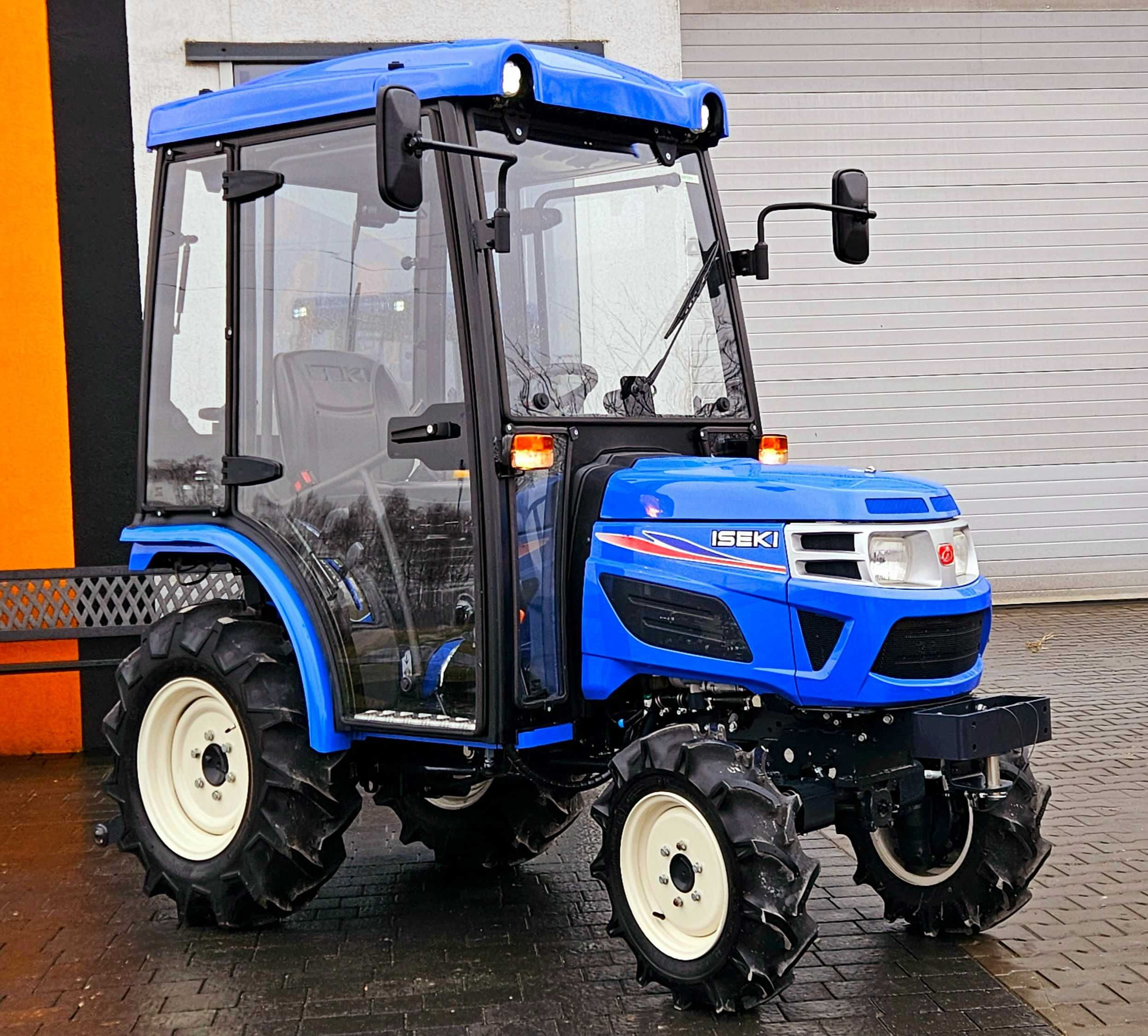 ISEKI TM 3217 z Kabina.Nowy 4X4 Mini ciągnik, traktorek ogrodniczy
