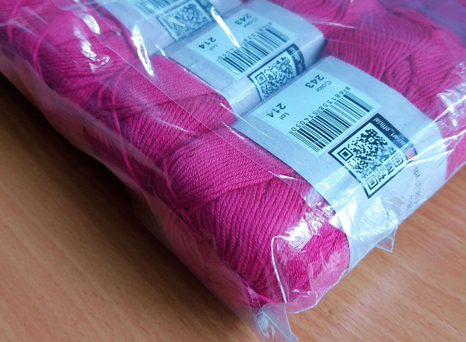 Włóczka Yarnart Ideal 243 - intensywny róż - REZERWACJA!