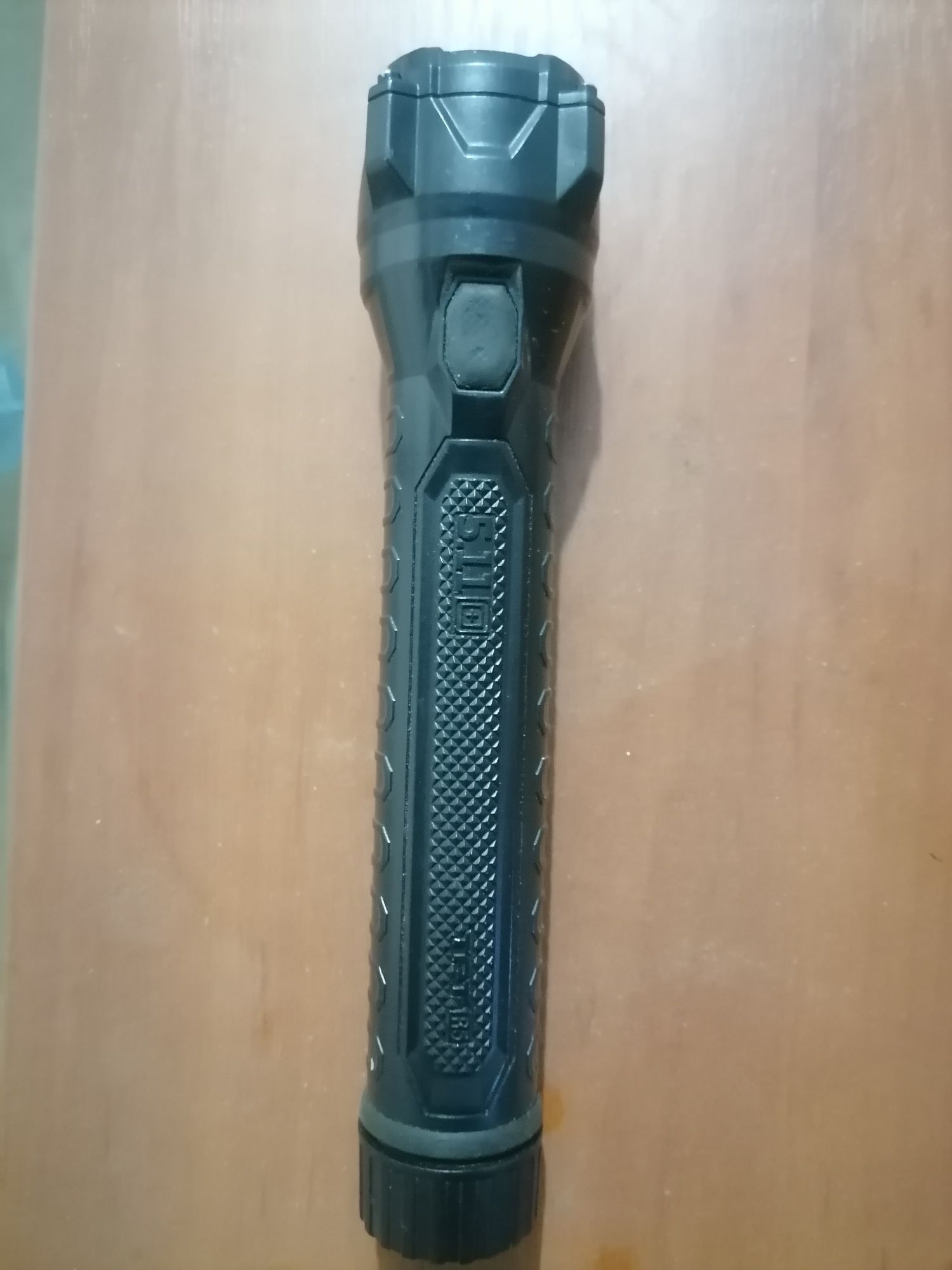 Фонарь 5.11  TAT R5 (США)