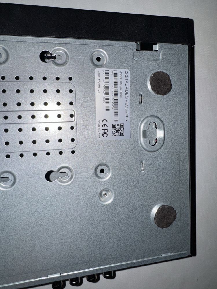 Rejestrator do kamer BCS-XVR0801 nowy