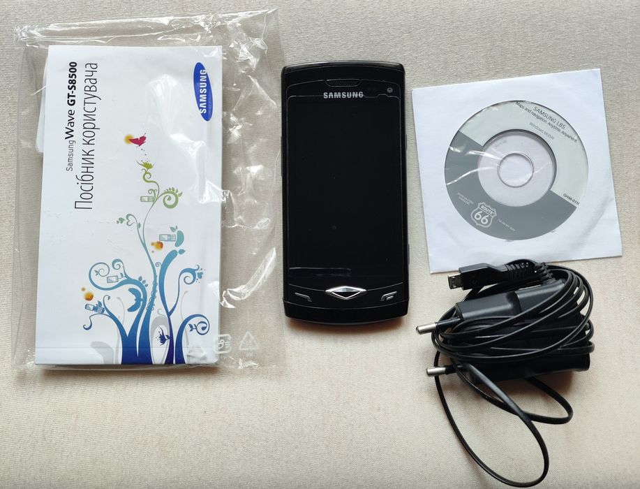 Смартфон Samsung Wave GT-S8500
