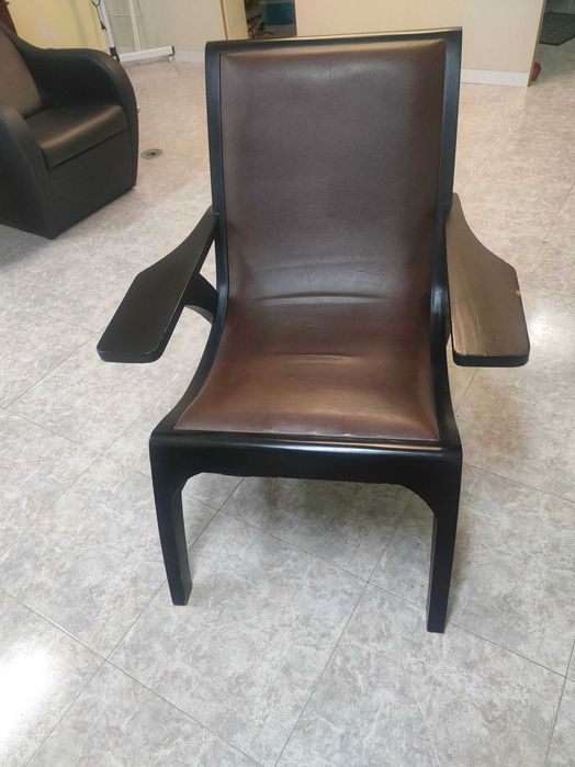 Poltrona.Loures.Santo Antônio dos Cavaleiros