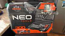 NEO TOOLS zestaw kluczy 300 elementów 1/2", 3/8", 1/4" 10-218