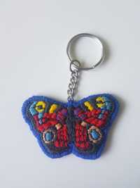 Brelok handmade haftowany motyl
