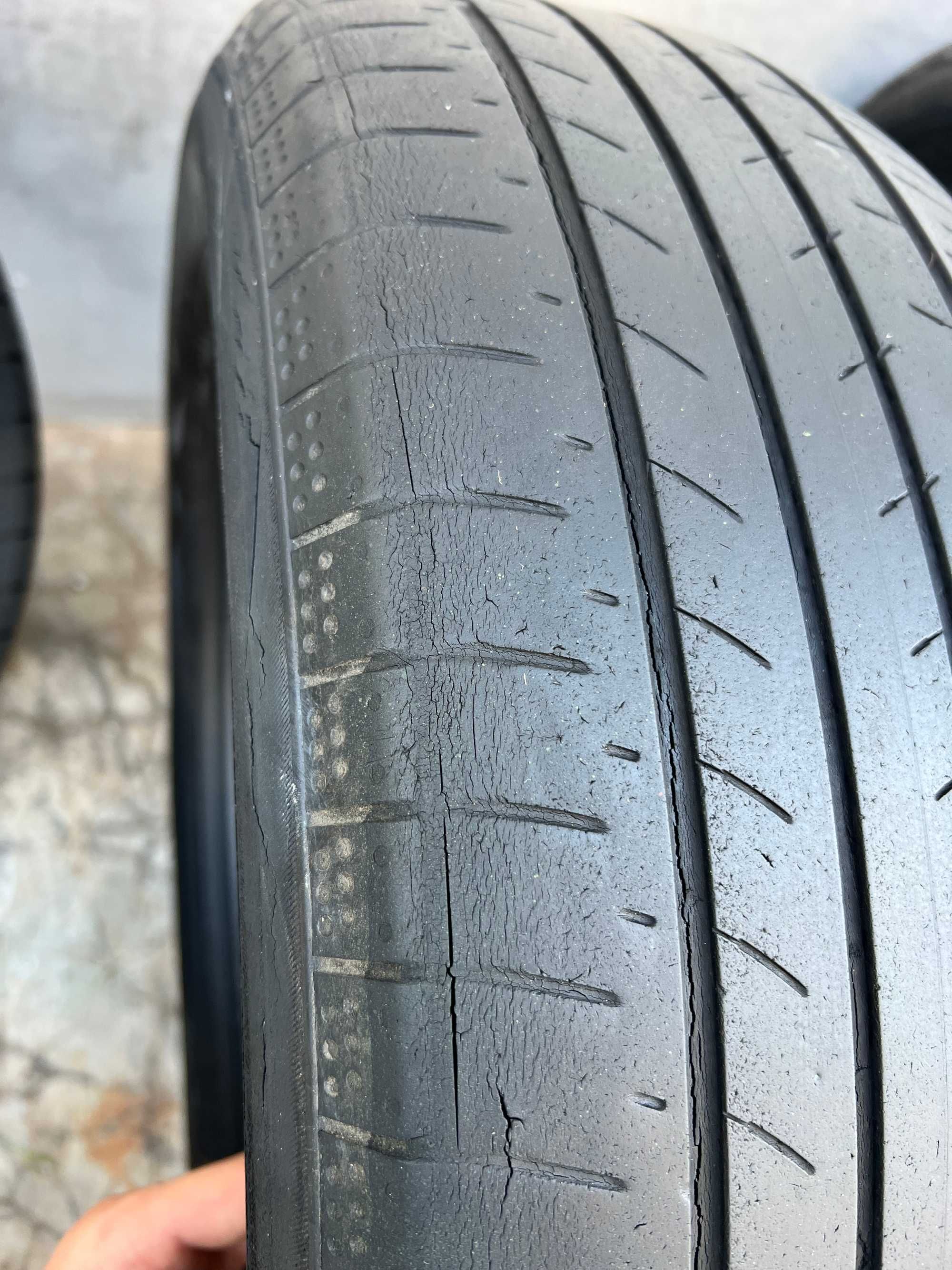 205/65 R16 Yokohama Blue Earth 3 шт Летние шины