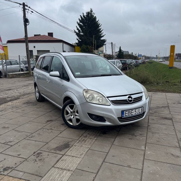 Na sprzedaż Opel Zafira 1.9 D/automat/7 osobowa/zadbana/zero rdzy