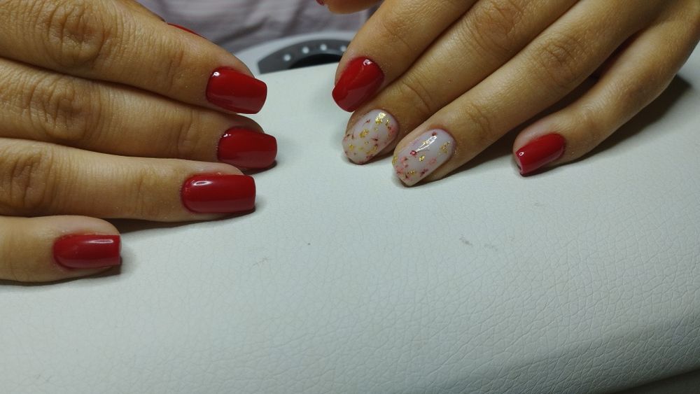 Маникюр Кривой Рог