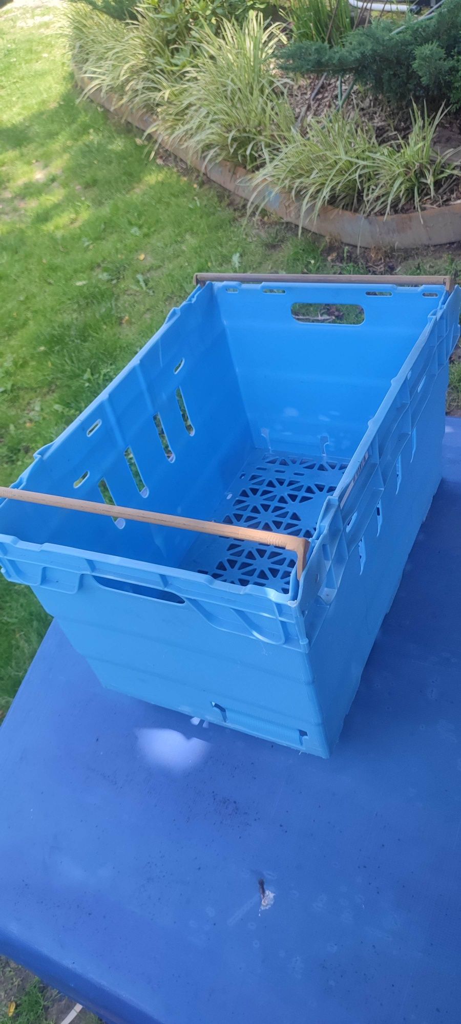 Plastikowa Skrzynia z Uchwytami,skrzynka , paczka, pojemnik,