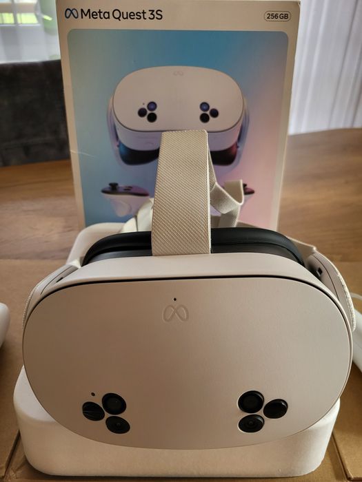 Gogle VR Meta Quest 3s 256 GB używane