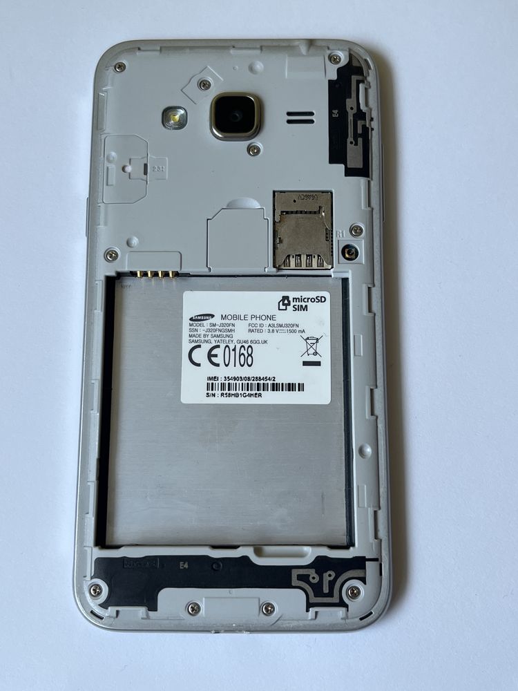 Samsung Galaxy J3 2016 Biały (Uszkodzony)