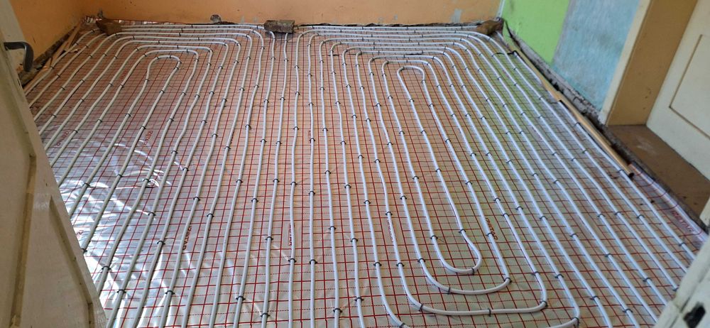 Usługi hydrauliczne. -hydraulik