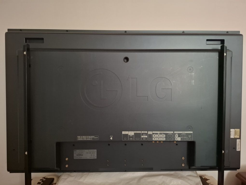 Lg flatron preto 42"