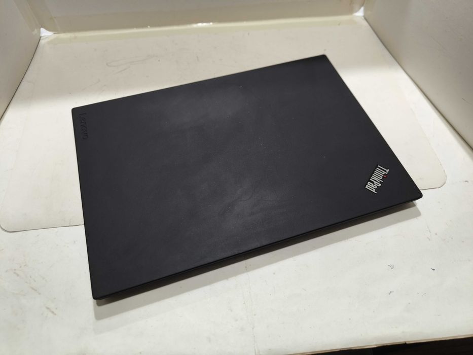 Lenovo ThinkPad T480 i5 256GB ssd 16GB RAM