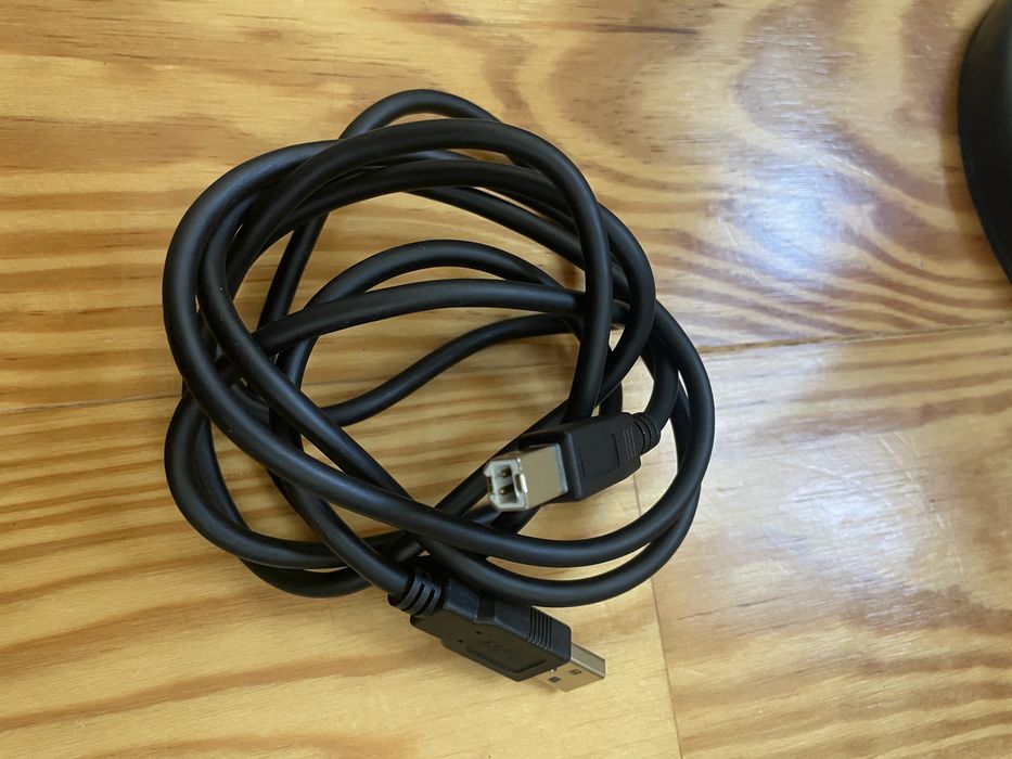 Microfone Desktop T-Bone SC420