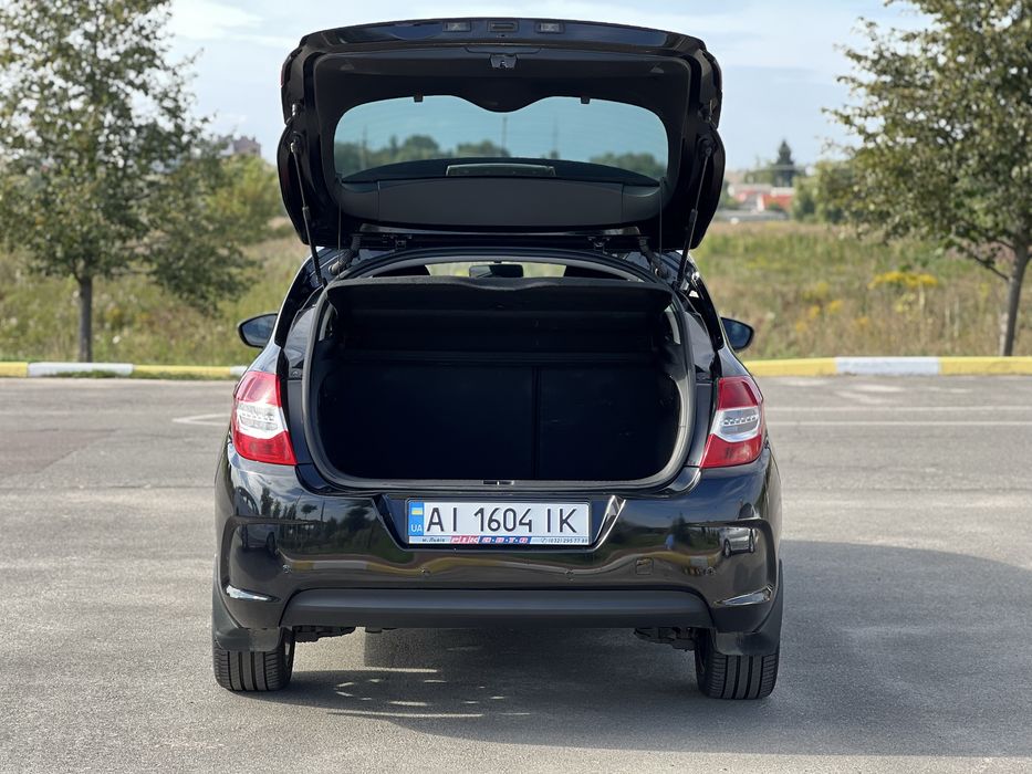 Citroën C4 II (B7) • 2012 рік • 1.6 VTi (EP6C) • Автомат