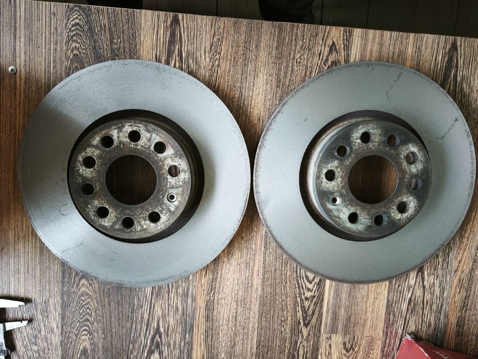 Гальмівний диски передні шкода А7