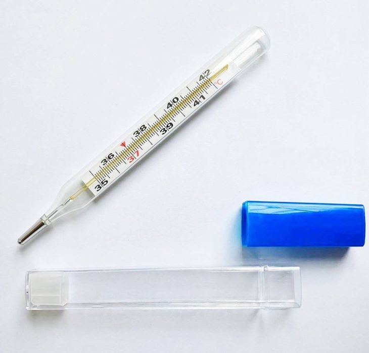 Ртутний термометр градусник медичний скляний у футлярі 140грн. Купити