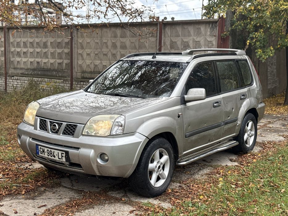 Nissan X-Trail 2.2 дизель полный привод авто для ЗСУ