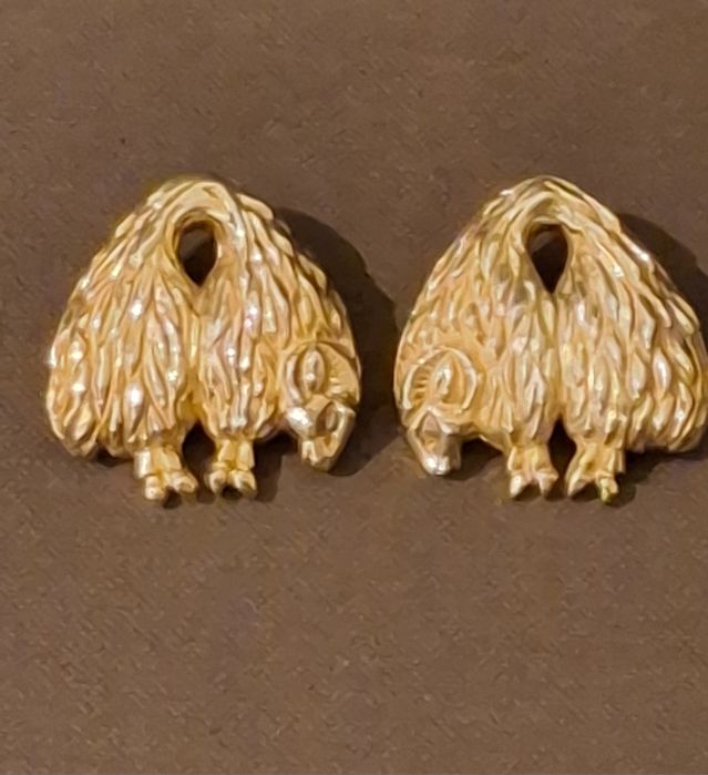 Alfinetes de Peito TOSÃO D'ouro