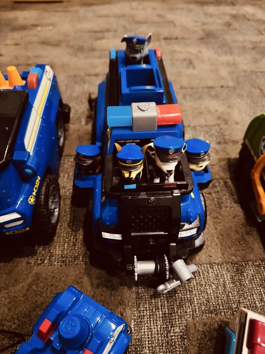 Brinquedos patrulha pata e superwings