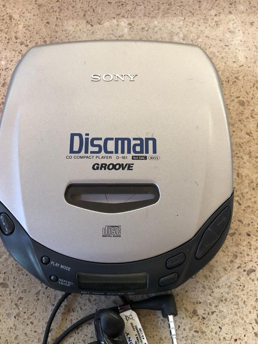 Cd плеер Sony d-181groove