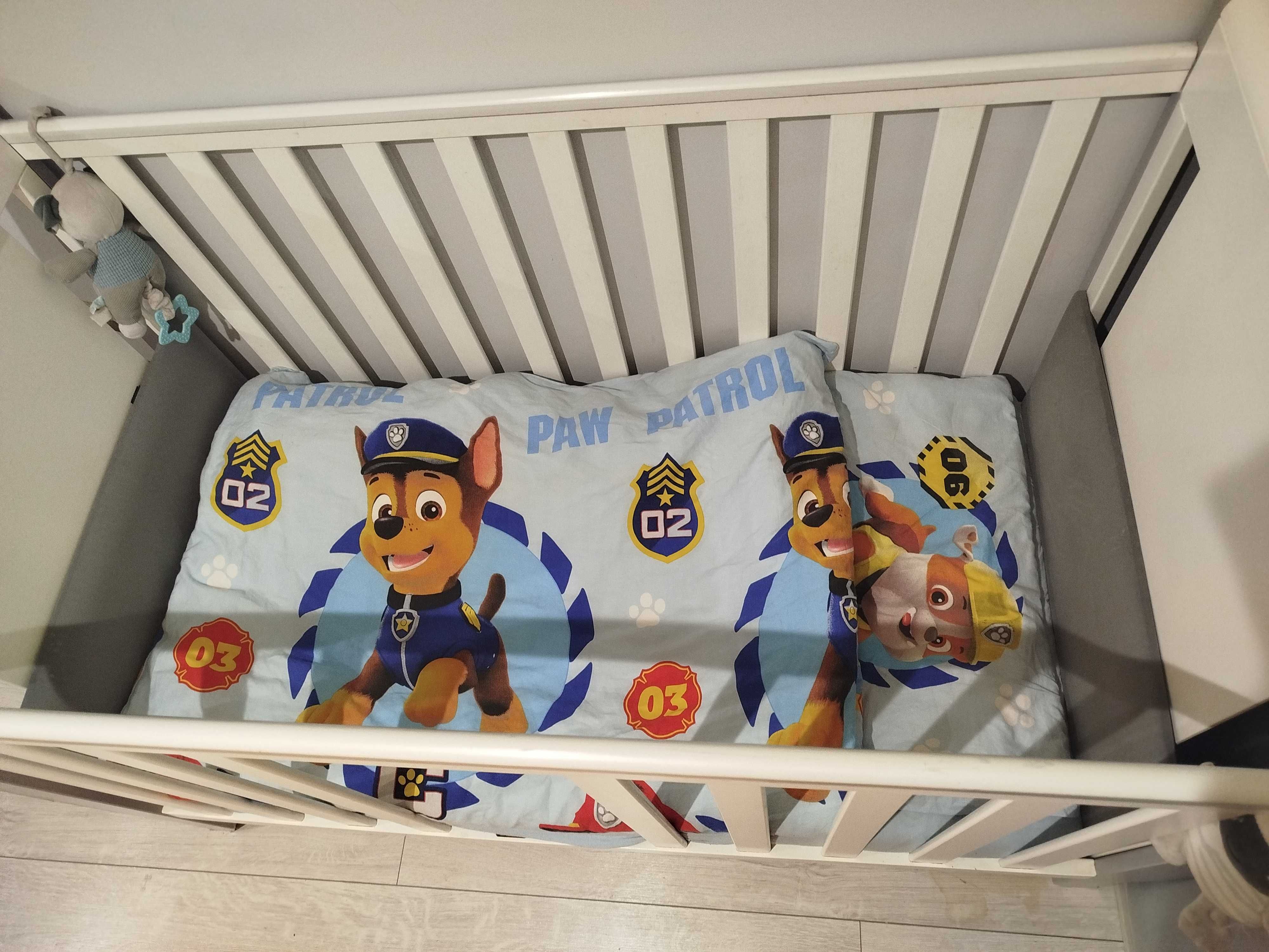 Łóżeczko niemowlęce, dziecięce