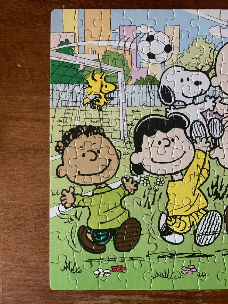 Maxi-Puzzle kinder niespodzianka PEANUTS/SNOOPY FRIENDS