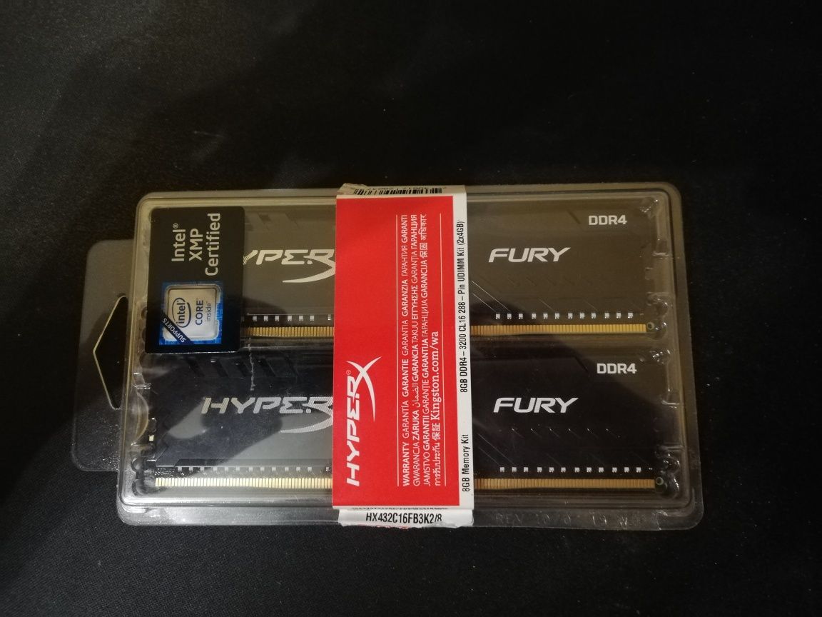 DDR4 8GB (2X4GB) 3200 mhz hyperx fury black