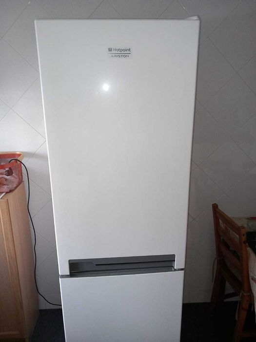 Frigorífico Combinado Hotpoint-Ariston
