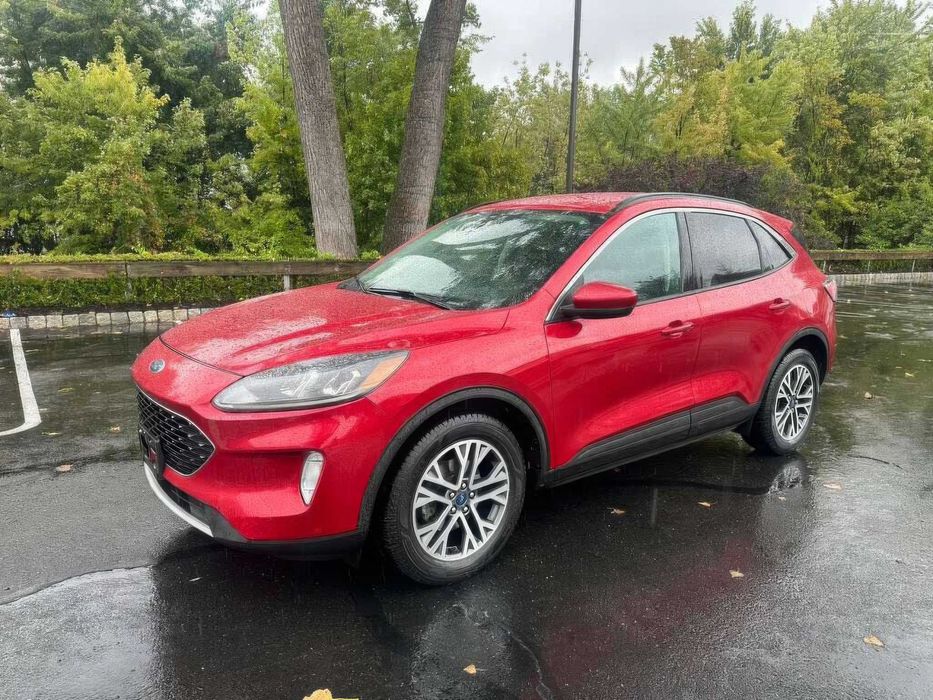 Ford Escape SEL      2020