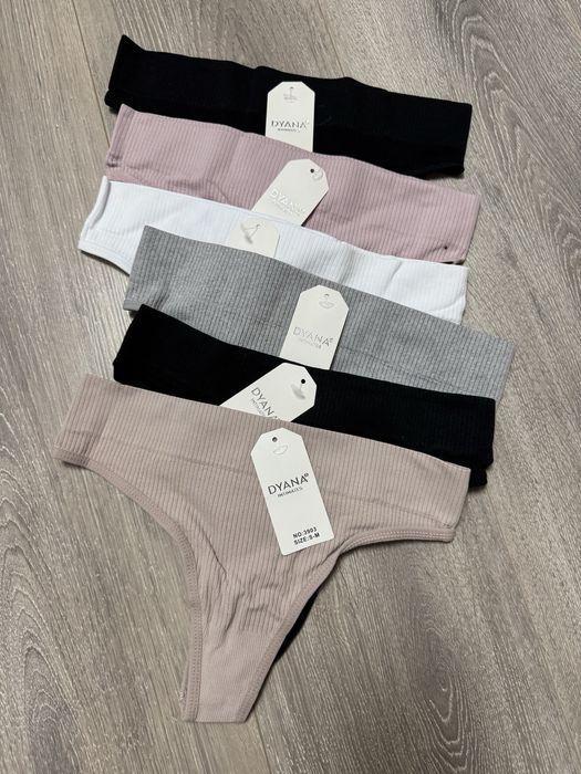 Жіноча білизна, бюстгалтери