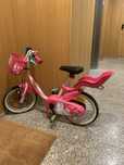 Bicicleta de criança com rodinhas