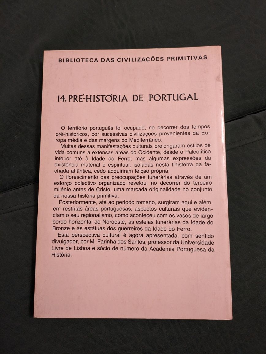 Livro ”Pré-História de Portugal" de M. Farinha dos Santos