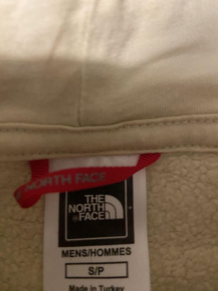 Swet- The North Face