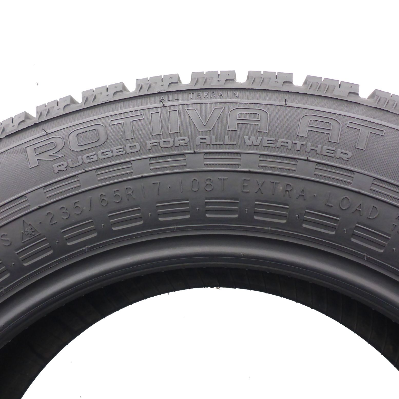 Opona 235/65/17 Nokian 235/65R17 108T XL Wielosezon 2015 Nieużywana