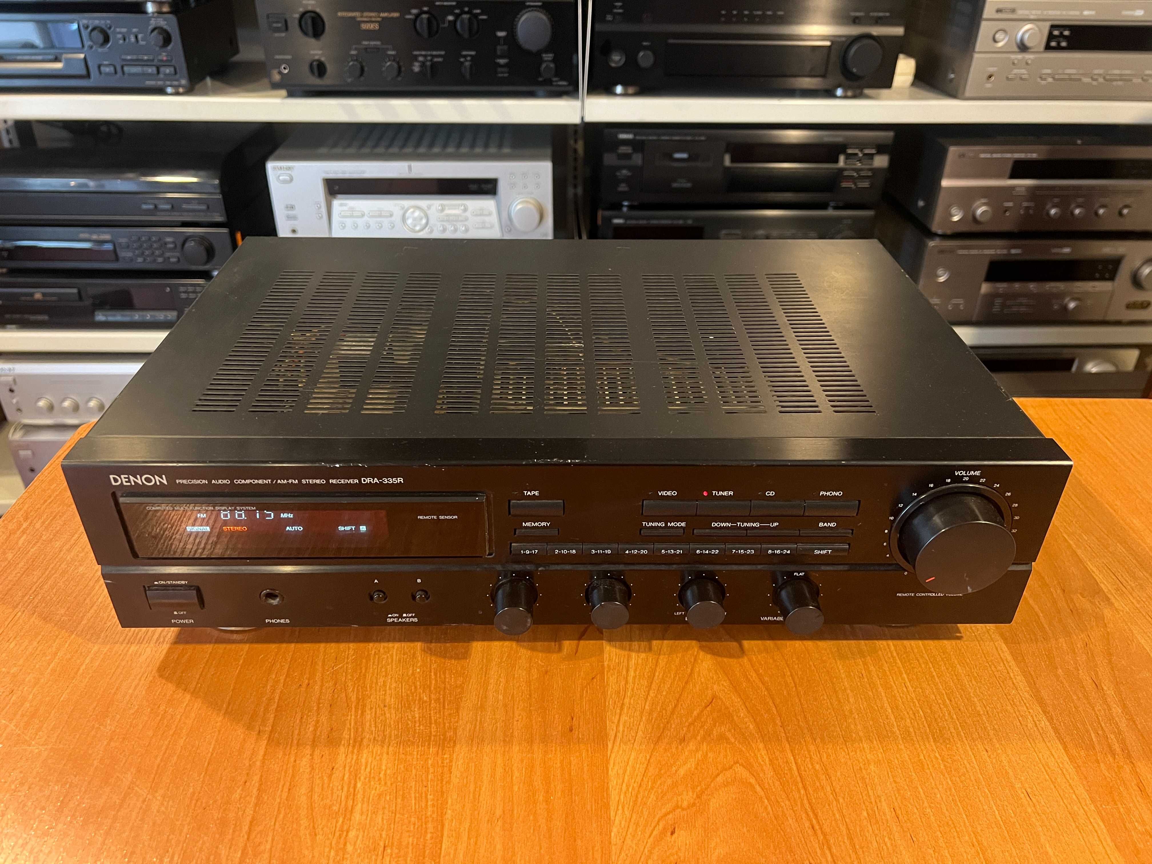 Amplituner Stereo Denon DRA-335R Audio Room