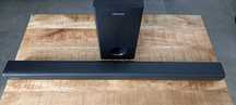 Soundbar Hisense HS218 2.1 200W czarny z bezprzewodowym subwooferem.