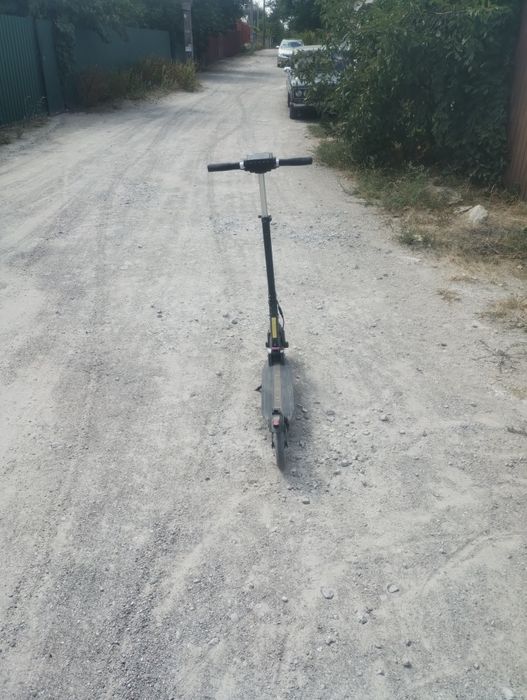 Продам електросамокат самокат KUGOO S3