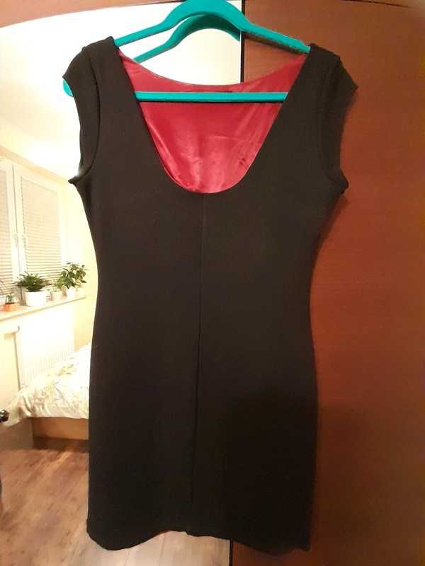 Mała czarna sukienka firmy Desigual rozmiar L