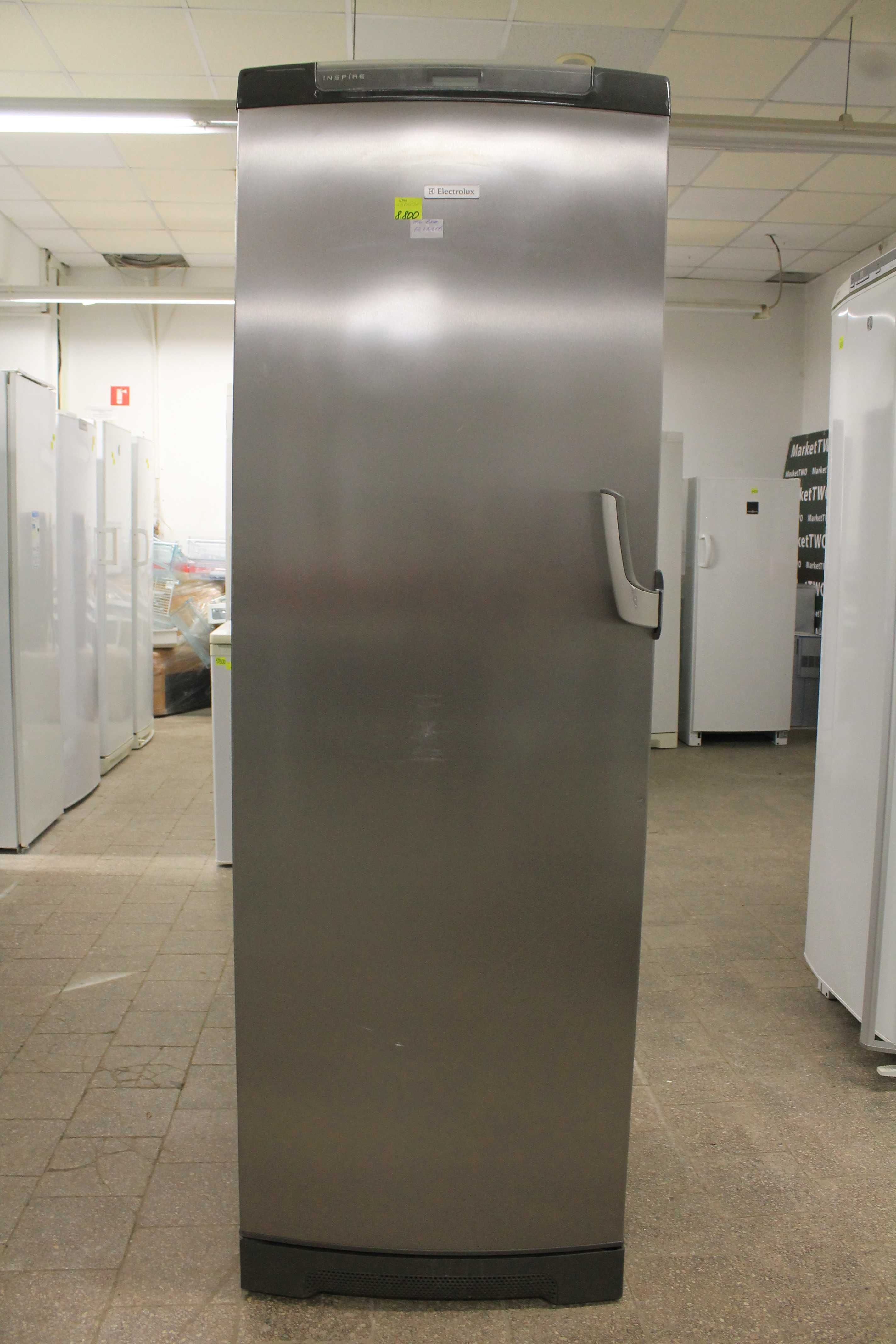 Холодильная камера Electrolux ERE38405X б/у (250904) Швеция