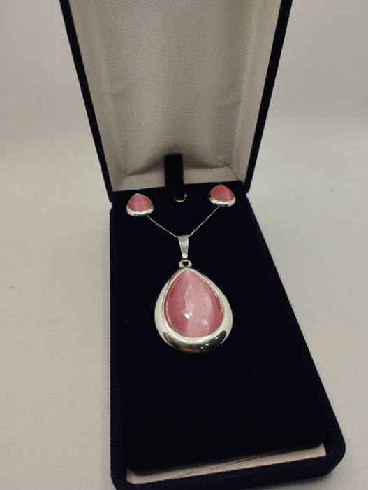 Srebrny komplet z różowym kamieniem, próba 925