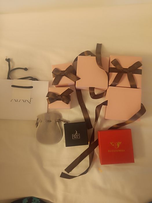 Pudełka na biżuterię