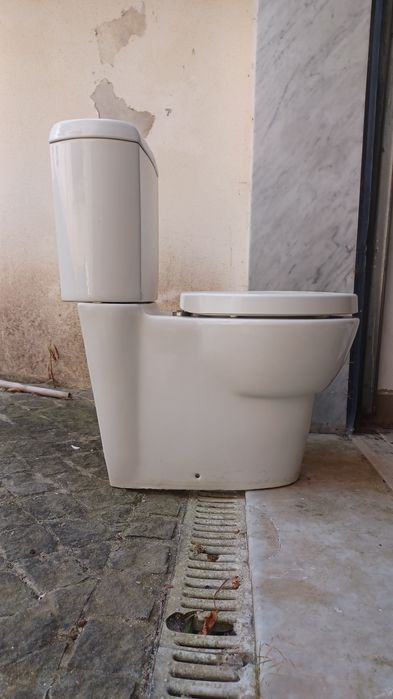 Vendo Equipamento Sanitário (Vários)  - Sanita, Bidé, Lavatório