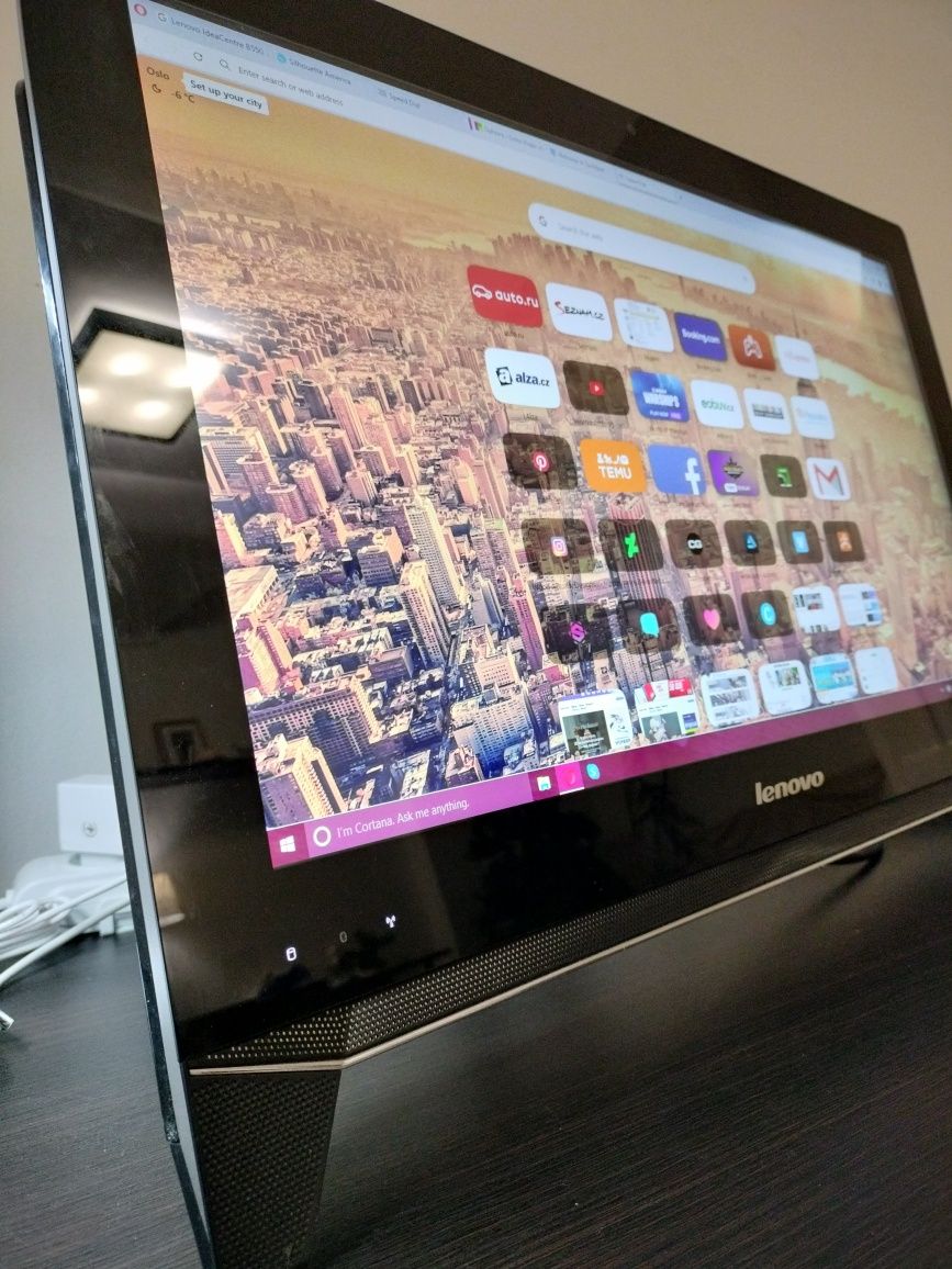 Комп'ютер Lenovo IdeaCentre B550 23-Inch All-In-One Touchscreen чорний