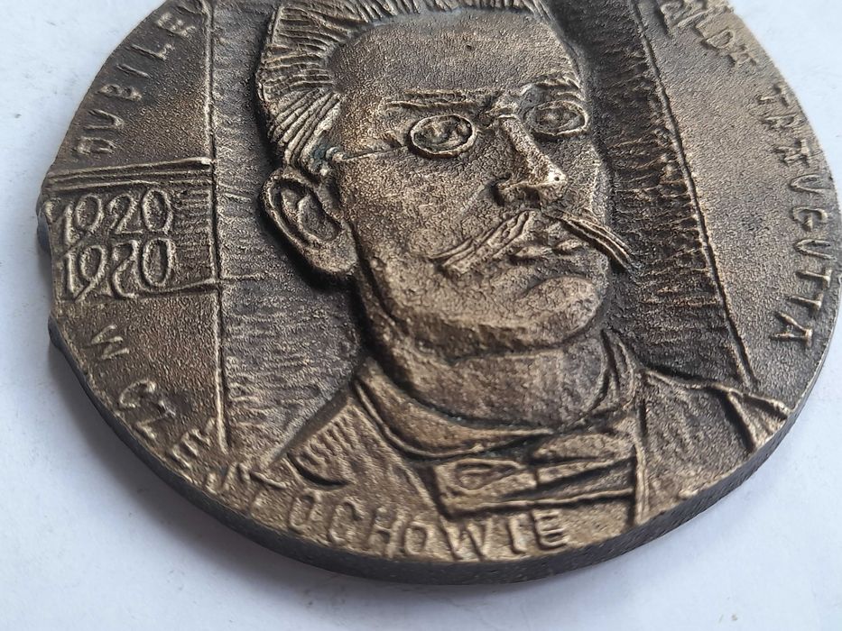 Medal 50 lat II LO im. Romualda Traugutta Częstochowa (1970)